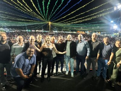 São Miguel do Guaporé comemora 38 anos com grande público e shows que marcaram a história do município